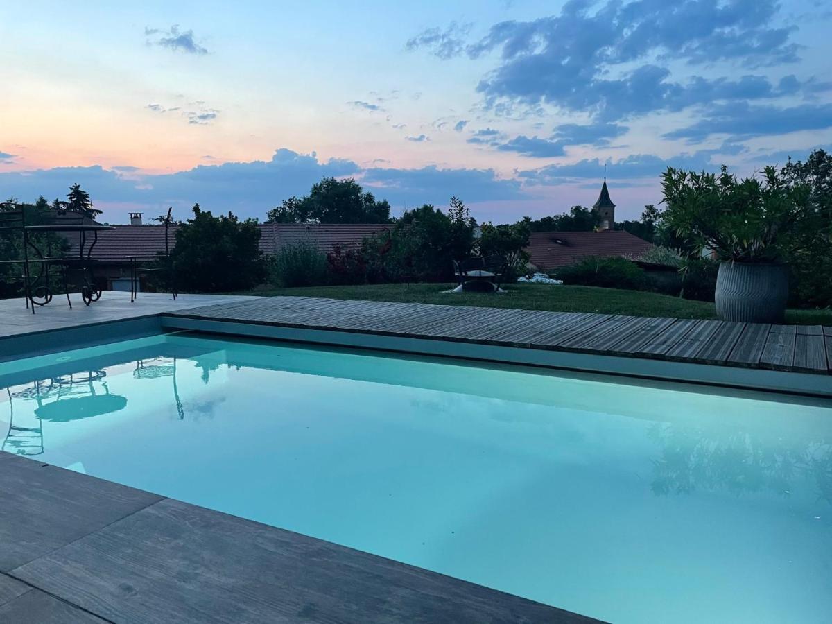 La Grange Aux Hirondelles - Appartement Complet Et Independant Commelle-Vernay المظهر الخارجي الصورة